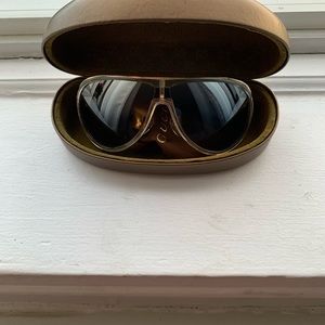 Authentic Gucci Sunglasses GG1566/S